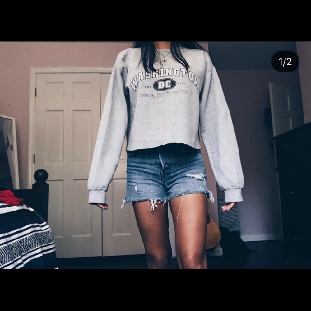 Cropped college sweatshirt!